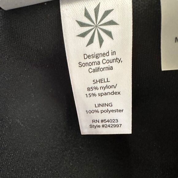 Athleta Stripe Avila Bandeau Bikini Top size Medium NEW - Picture 8 of 9